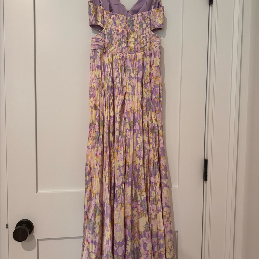 ASTR The Label Floral Pleated Dress - Picture 2 of 3
